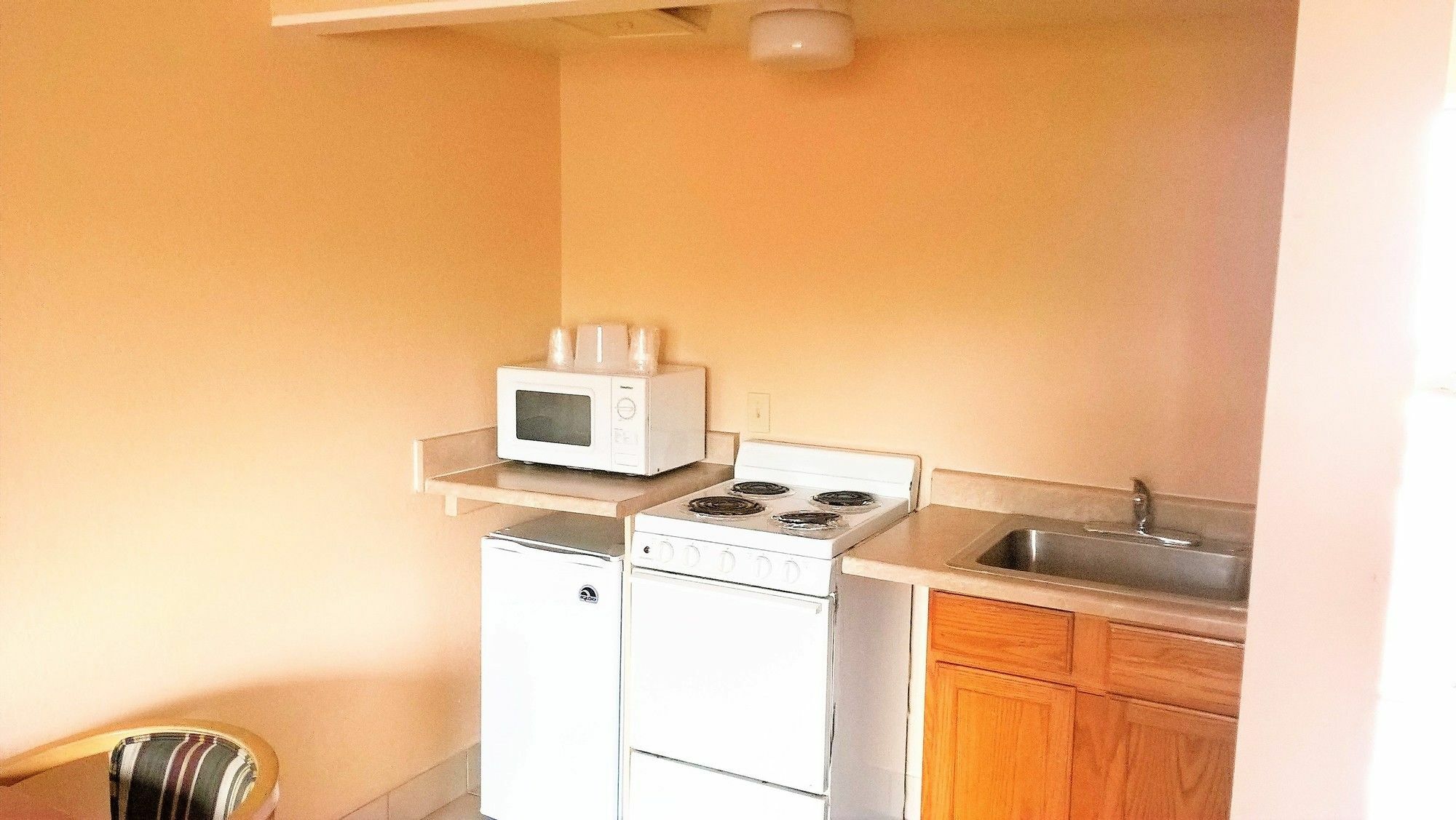 Portland Value Inn And Suites Extérieur photo